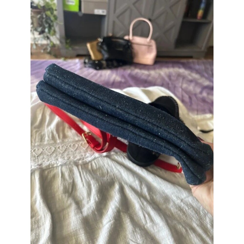 Talbots Crossbody - Picture 4 of 8